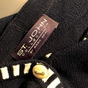 Beautiful and timeless St Johan Knit cardigan.